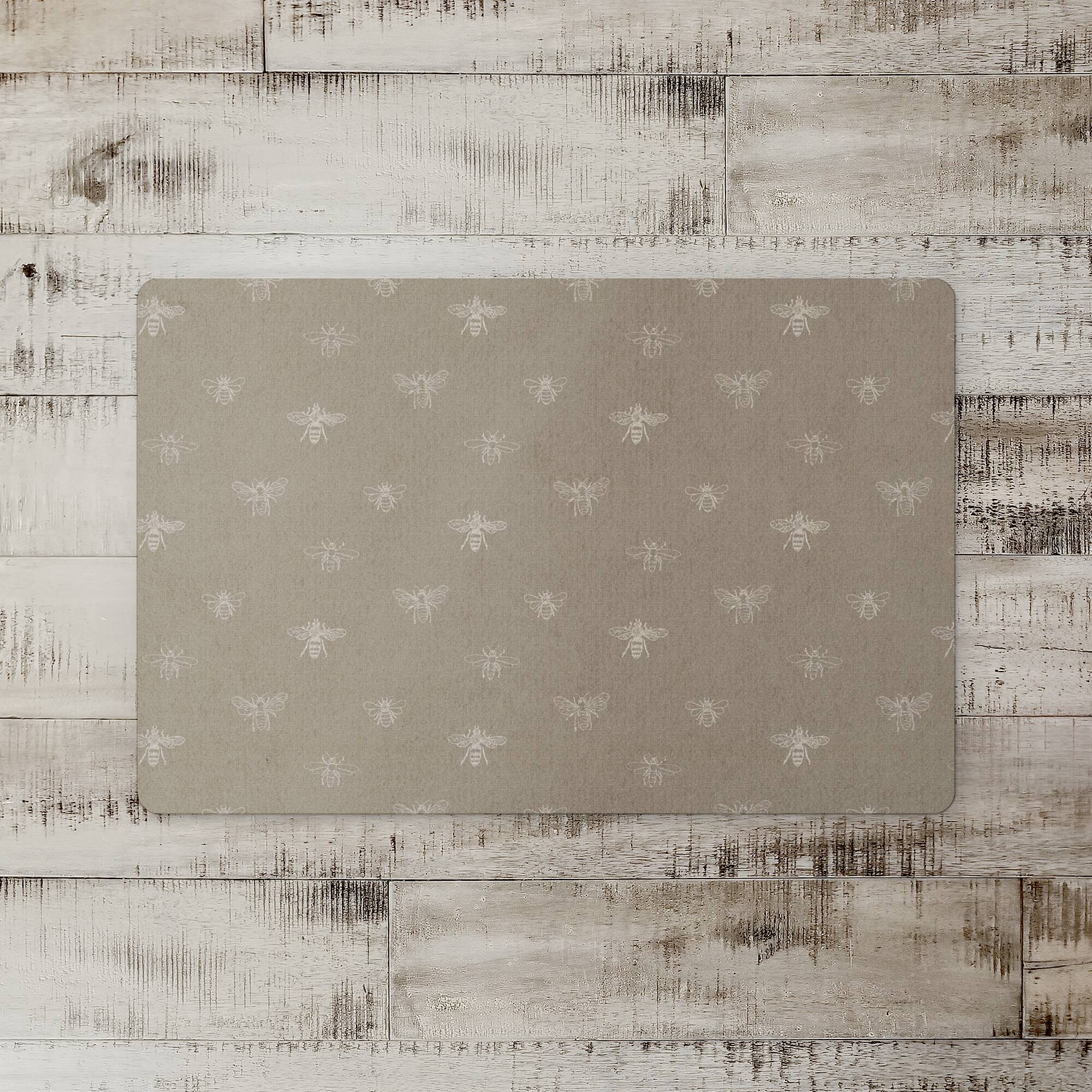 Delicate Bee Pattern Floor Mat